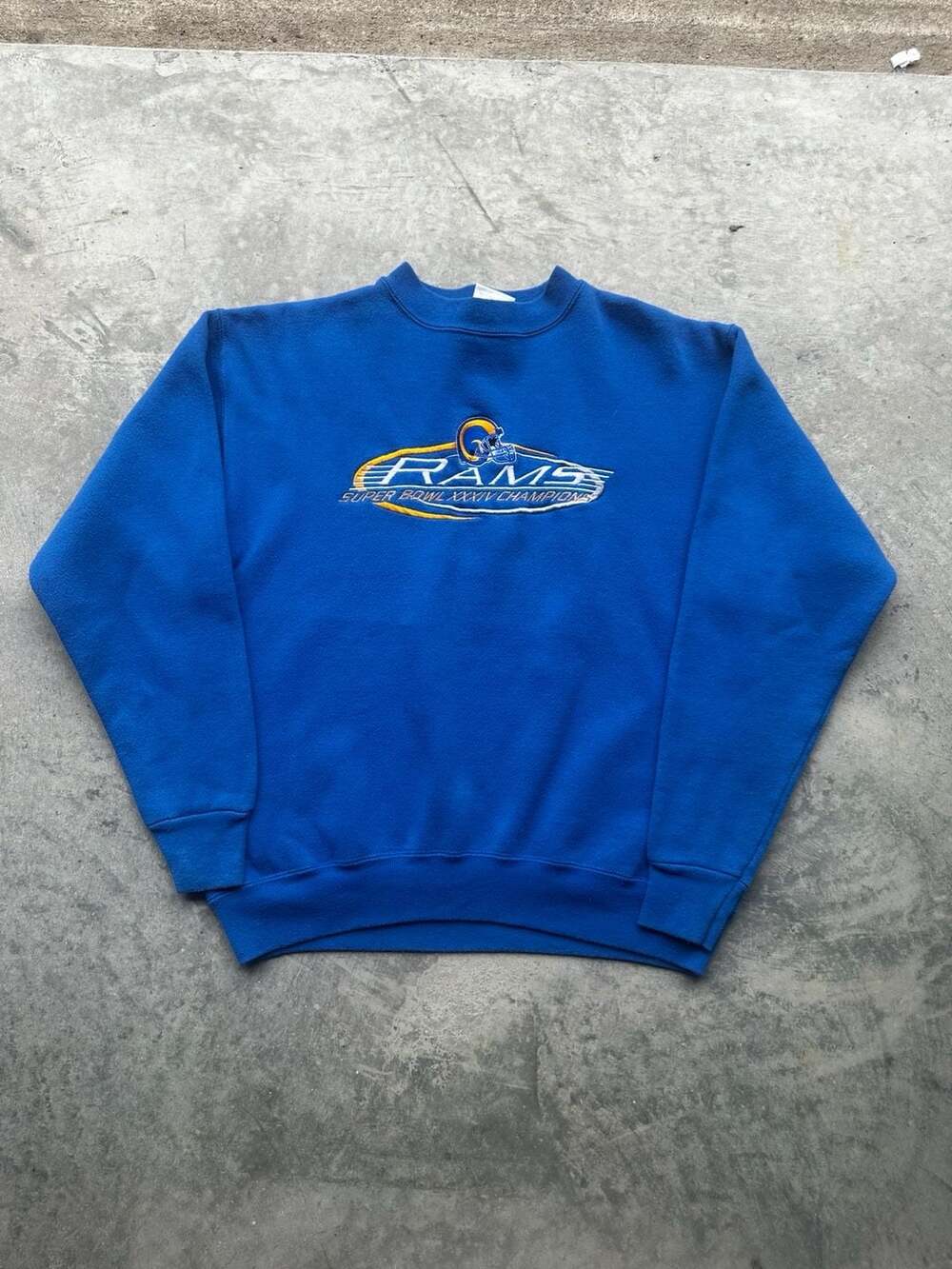 Tultex St. Louis Rams Super Bowl XXXIV Champions Sweatshirt Medium Blue